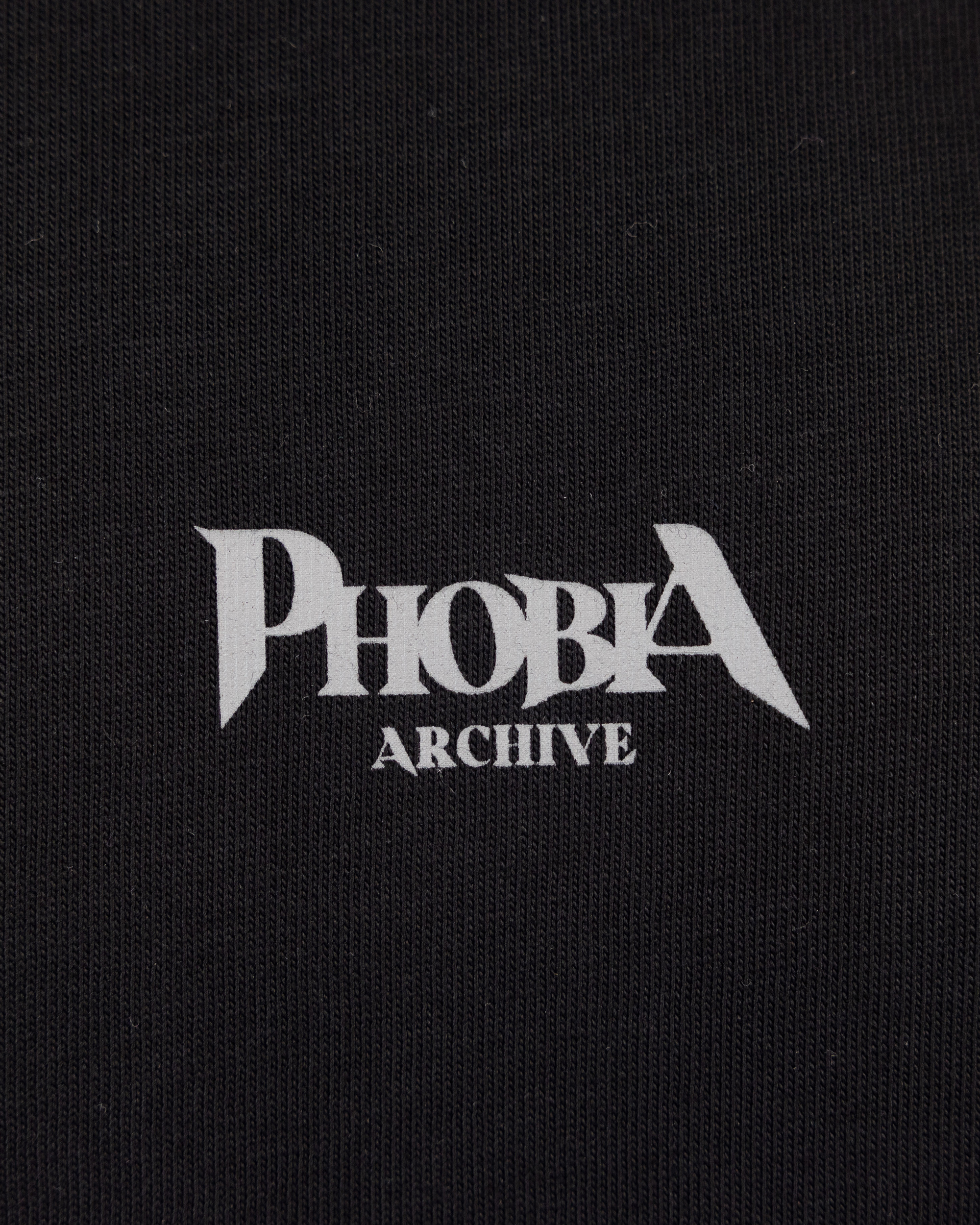 Shop Phobia Archive T-shirt Screaming Skull Nera In Black