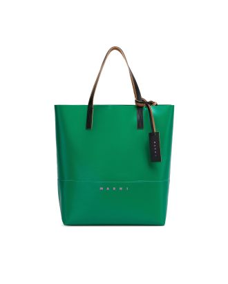 Borsa shopping verde con targhetta con logo